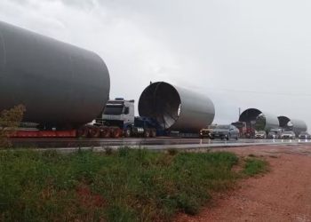 Transporte de peças gigantes para megafábrica de celulose impacta rodovias de MS