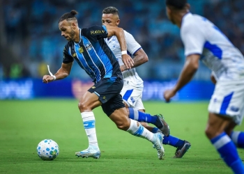 Grêmio abre vantagem sobre o Confiança e fica perto das oitavas da Copa do Brasil