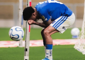 Cruzeiro perde de virada para o Universidad Católica na Libertadores