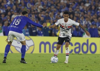São Paulo empata na altitude e segue líder do Grupo C na Sul-Americana