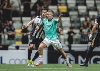 Atlético-MG bate Juventud de virada e conquista primeira vitória na Sul-Americana
