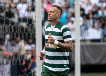 Santos é goleado pelo Coritiba e se aproxima da zona de rebaixamento