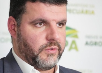 Parlamentares pedem R$ 130 bilhões ao Mapa para aliviar crise no campo