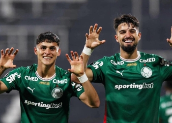 Palmeiras vence o Sporting Cristal e assume liderança do Grupo F da Libertadores