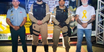 Abertura do Maio Amarelo reúne autoridades, motociclistas e população