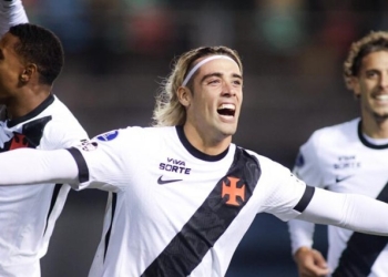 Vasco vira sobre o Audax Italiano no Chile e segue líder do Grupo G da Sul-Americana