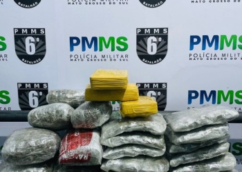 Polícia Militar no Posto Lampião Aceso: Quatro passageiros são detidos por tráfico de drogas em ônibus