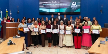 Câmara de Três Lagoas presta homenagem aos profissionais do Serviço Social