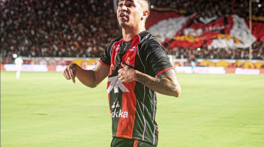 Vitória elimina o Flamengo e segue para as oitavas da Copa do Brasil