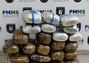 Polícia Militar prende três mulheres por tráfico internacional de drogas no Posto Lampião Aceso