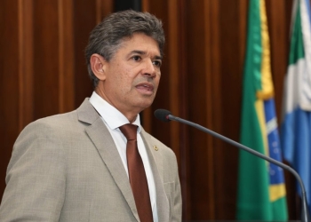 Deputados da ALEMS debatem destinação das emendas parlamentares                  Investimento na educação foi considerado essencial para o desenvolvimento do Estado