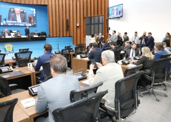 Vai à redação final projeto que cria diretrizes para promoção da saúde nas escolas estaduais