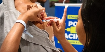 Vacinação contra a gripe estará disponível no Shopping Três Lagoas neste domingo (14)