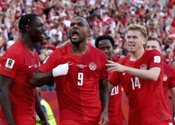 Canadá arranca empate contra a Bósnia na estreia da Copa do Mundo