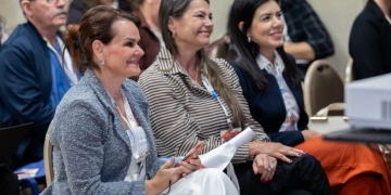 Servidora da Prefeitura de Três Lagoas recebe prêmio nacional de excelência em gestão pública e apresenta caso de sucesso em evento do Governo Federal