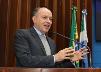 Deputados debatem os processos relacionados à política educacional nos municípios                   Mochi abordou o assunto na tribuna da Casa de Leis, narrando os encontros formativos dos Saberes