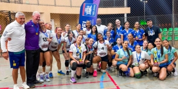 Escola Fernando Corrêa é a grande vencedora do Vôlei feminino do JET’s 2026