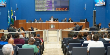Câmara de Três Lagoas aprova pacote de benefícios a servidores municipais