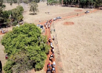 8ª Cavalgada dos Amigos movimenta o Distrito de Arapuá neste fim de semana com tradição, música e solidariedade