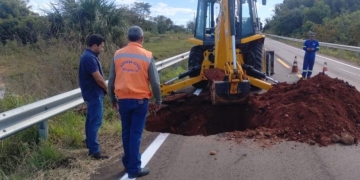 Defesa Civil acompanha recuperação de erosão na MS-459 e reforça segurança no trecho para moradores locais