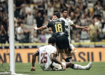 Atlético-MG vence o Vitória e chega a 13 jogos de invencibilidade na temporada