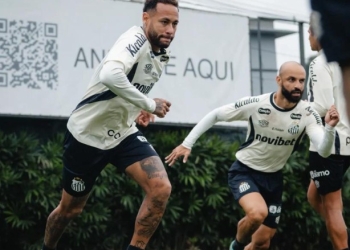 Neymar é relacionado pelo Santos para clássico contra o Palmeiras pela Copa do Brasil