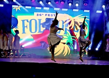 Primeira noite da 36ª Festa do Folclore reúne grande público em Três Lagoas