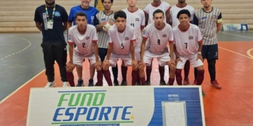 Futsal masculino da SEJUVEL estreia com vitória emocionante nos Jogos Escolares da Juventude de MS