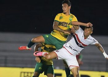 Cuiabá vence o Botafogo-SP e se aproxima da zona de playoffs da Série B