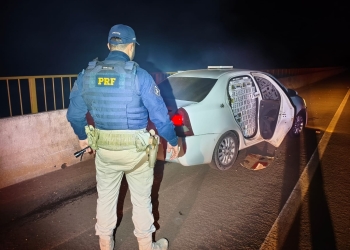 PRF apreende cerca de 5.000 maços de cigarros contrabandeados após acompanhamento tático na BR-158