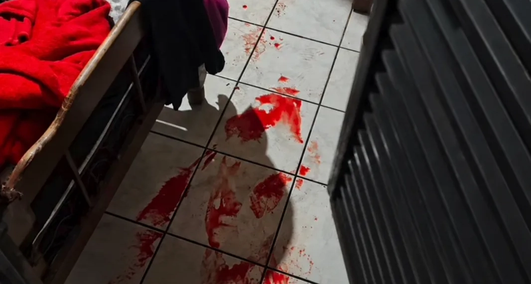 Em Água Clara| Homem é esfaqueado enquanto dormia após discussão por celular
