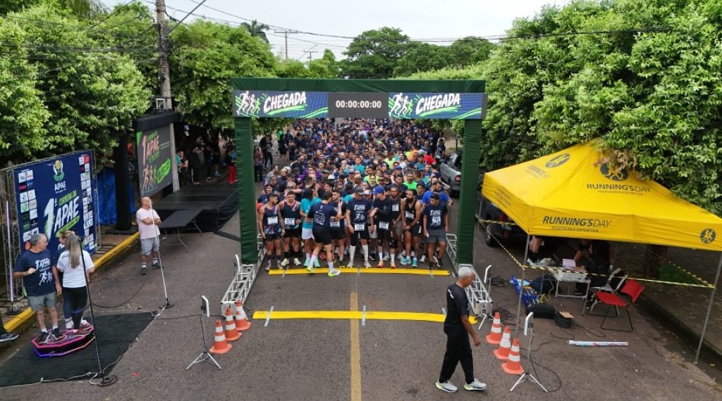 CONFIRA IMAGENS| 1ª Corrida da APAE de Três Lagoas reúne atletas e comunidade por uma causa solidária