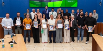 Profissionais de Educação Física são homenageados em sessão solene na Câmara de Três Lagoas