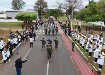 Desfile de 7 de Setembro reúne população e forças de segurança na Lagoa Maior