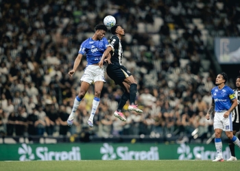 Atlético-MG vence o Cruzeiro de virada e avança às semifinais da Copa do Brasil