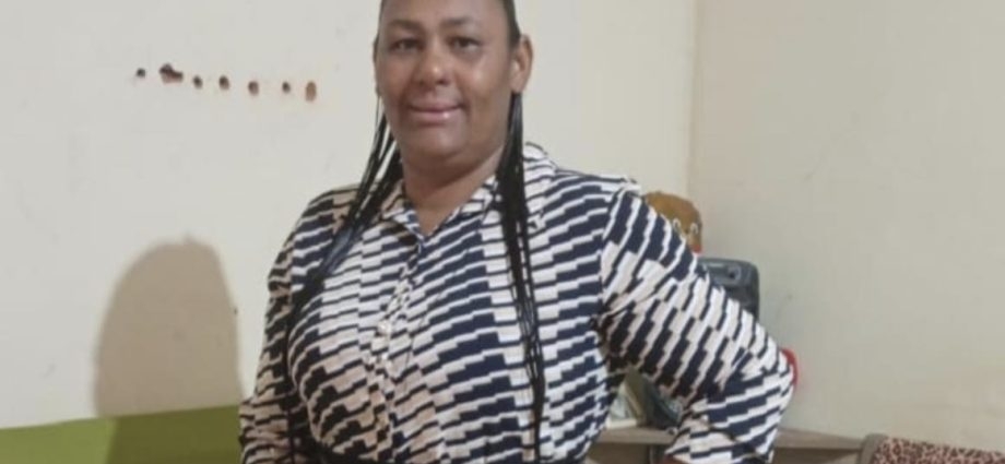 Mulher morre após acidente de moto em Água Clara