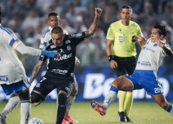 Santos vence o Cruzeiro na Vila Belmiro e emplaca a terceira vitória seguida no Brasileirão