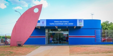 Clínica da Criança de Três Lagoas recebe doação de brinquedos pedagógicos da Maple Bear