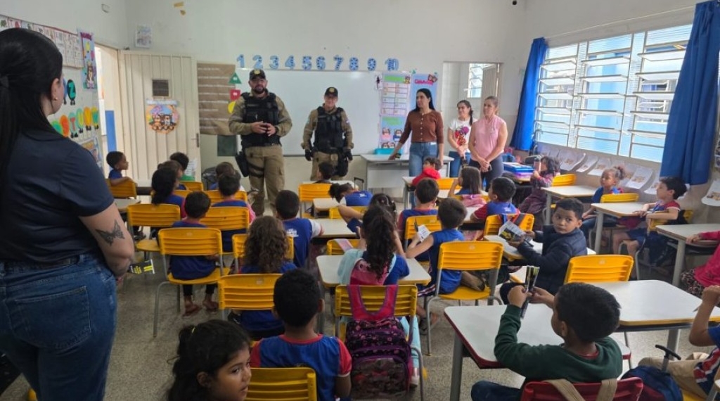 DEPTRAN leva ações educativas a escolas e vias de Três Lagoas durante Semana Nacional de Trânsito
