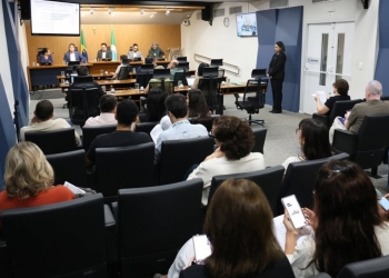 R$ 934 milhões: ALEMS recebe prestação de contas do 2º quadrimestre na Saúde Equipe da Secretaria Estadual de Saúde apresentou balanço durante a audiência pública