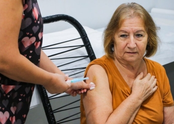 Saúde apresenta 2º RDQA de 2026 com redução de até 99% nas filas de consultas e exames