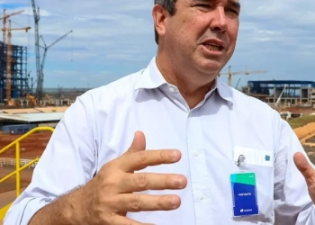 Riedel é reeleito no 1º turno e MS escolhe Azambuja e Capitão Contar para o Senado