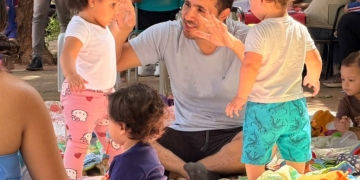 “Vamos Brincar na Rua” – projeto de interação entre família e escola movimentou CEI Dona Clementina Carrato nesta sexta-feira